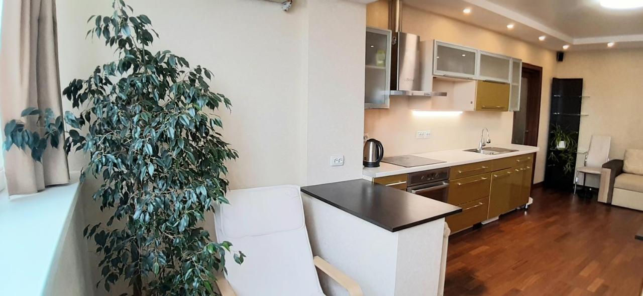 1/10 Вулиця Радунська Apartment Kyiv Exterior photo